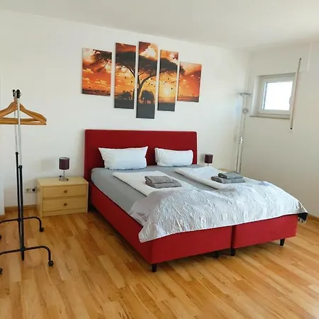 J&l Industrie Nord Apartment *